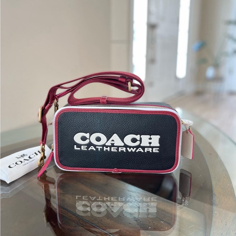 Coach colorblock kia camera bag - Picture 4 of 13